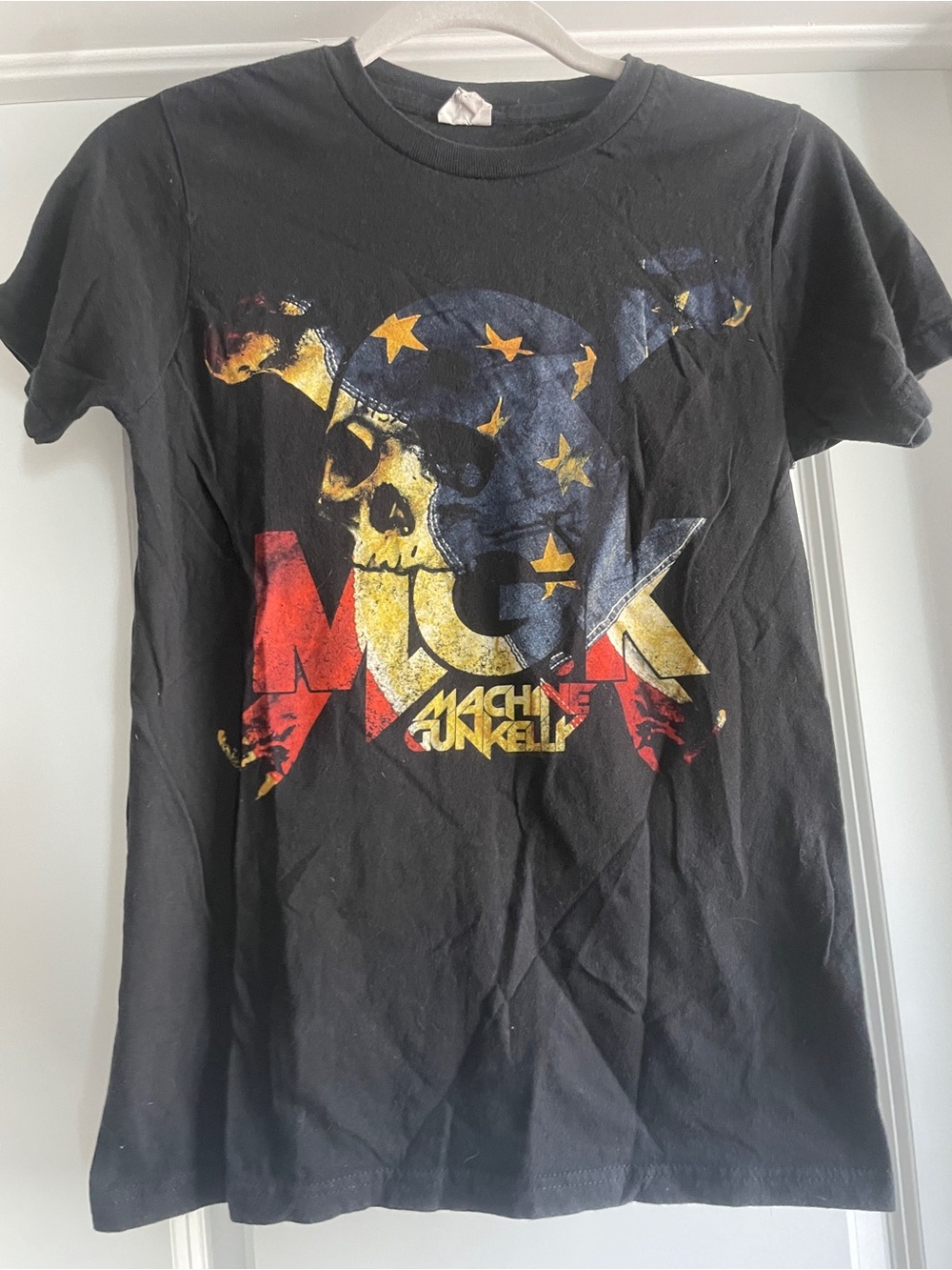 Machine Gun Kelly Skull Graphic Tee - Black with Red/Yellow/Blue Size XS
